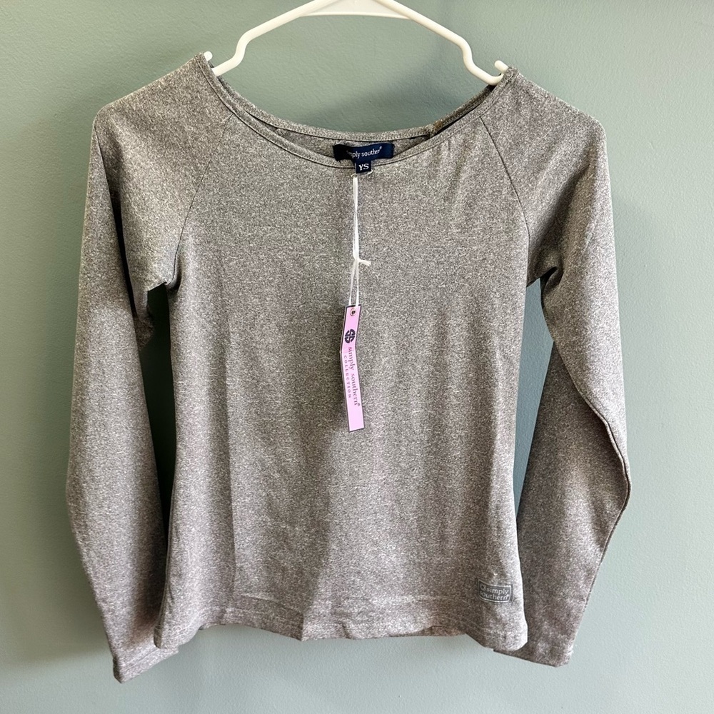Simply Southern open back shirt youth small gray